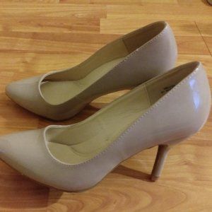 Nude Heels (NWOT)